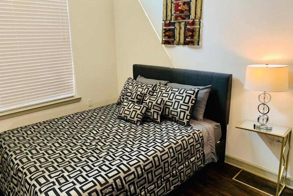 New Apart Downtown - 5Min Stadium/Parks/Museum Apartman Houston Kültér fotó